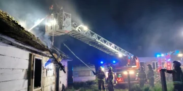Pożar domu w Tomaszowicach-Kolonii. Nie żyją dwie osoby