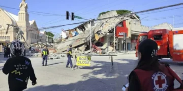 Potężne trzęsienie ziemi na Filipinach. Są ofiary, zniszczenia i alert przed tsunami